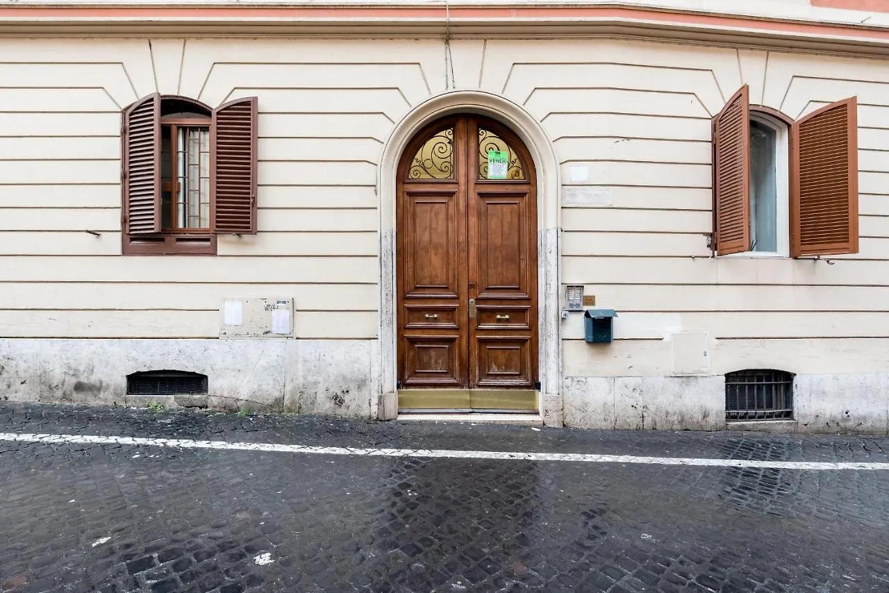 דירות רומא Casa Di Lina 0*,  איטליה